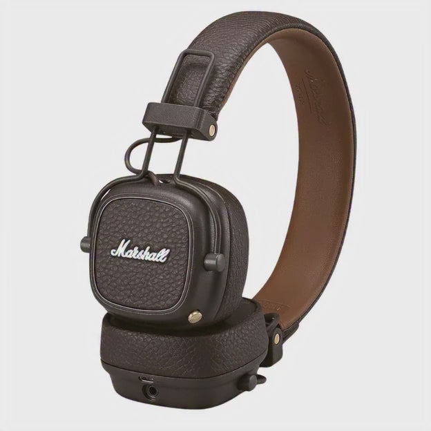 Wireless Headphone Major III brown in foldable design. Bluetooth Headset with 30h of play time.