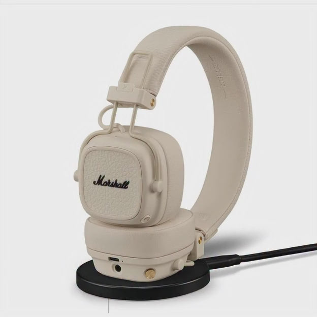 Video for Wireless Headphone Major V brown. This Bluetooth Headset have 80h of play time.